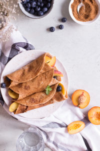 Die besten gesunden Crepes - vegan, rein pflanzlich, ohne raffinierten Zucker, glutenfrei - de.heavenlynnhealthy.com