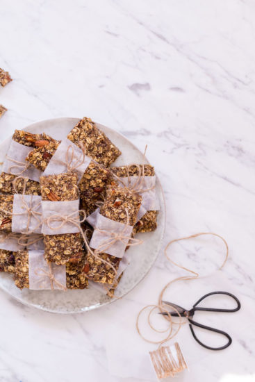 Selbst gemachte Müsliriegel mit Amaranth und Pekannüssen - rein ...