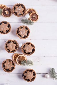 Gesunde Mince Pies - vegan, glutenfrei, rein pflanzlich, ohne raffinierten Zucker - de.heavenlynnhealthy.com