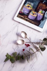 Beeriger Chia Pudding - Alpro H.A.P.P.Y Challenge - rein pflanzlich, vegan, glutenfrei, ohne raffinierten Zucker - de.heavenlynnhealthy.com
