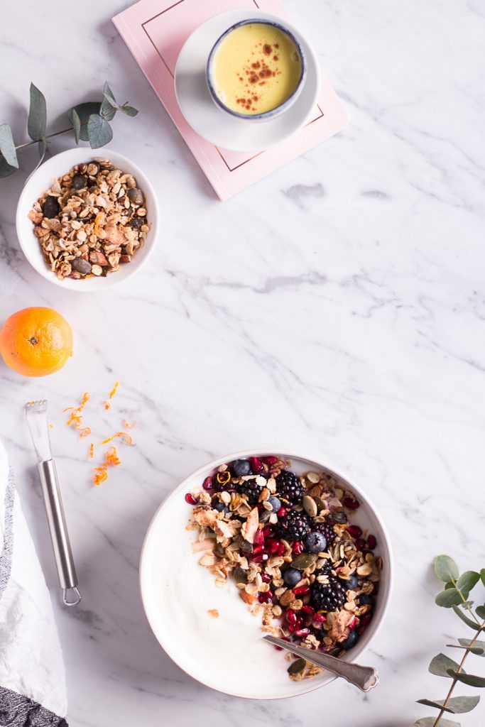 Orangen Granola - rein pflanzlich, vegan, glutenfrei, ohne raffinierten Zucker - de.heavenlynnhealthy.com