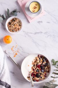Orangen Granola - rein pflanzlich, vegan, glutenfrei, ohne raffinierten Zucker - de.heavenlynnhealthy.com
