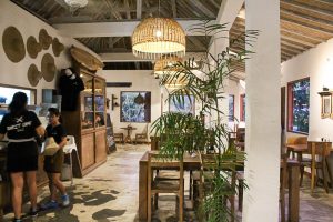 Gesunder Bali Guide - Uluwatu & Süd-Bali - Restaurants, Eco Lodges und Health Spots - de.heavenlynnhealthy.com