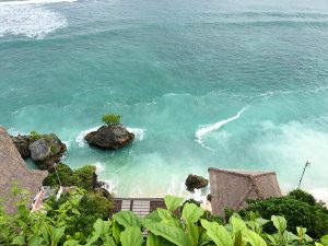 Gesunder Bali Guide - Uluwatu & Süd-Bali - Restaurants, Eco Lodges und Health Spots - de.heavenlynnhealthy.com