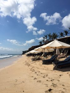 Gesunder Bali Guide - Uluwatu & Süd-Bali - Restaurants, Eco Lodges und Health Spots - de.heavenlynnhealthy.com