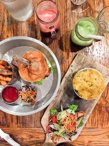 Gesunder Bali Guide - Uluwatu & Süd-Bali - Restaurants, Eco Lodges und Health Spots - de.heavenlynnhealthy.com