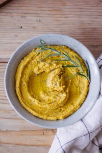 Kürbis-Hummus - rein pflanzlich, vegan, glutenfrei, ohne raffinierten Zucker - de.heavenlynnhealthy.com
