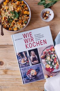Süßkartoffel-Quinoa mit karamellisierten Haselnüssen - rein pflanzlich, vegan, glutenfrei, ohne raffinierten Zucker - de.heavenlynnhealthy.com