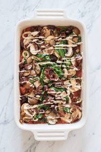 Life-changing gesunde Lasagne - rein pflanzlich, vegan, glutenfrei, ohne raffinierten Zucker - de.heavenlynnhealthy.com